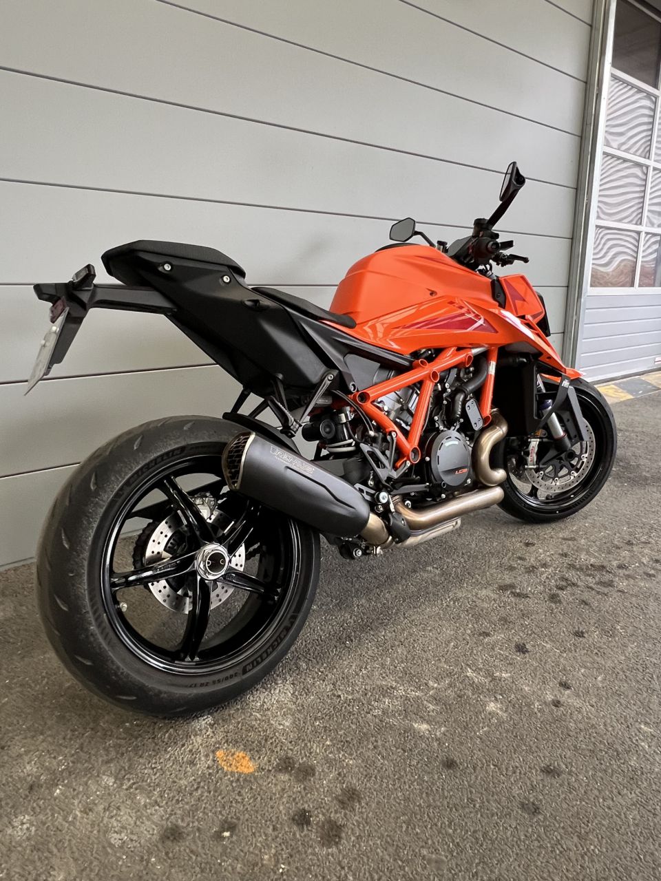 KTM 1390 SUPER DUKE R EVO 4