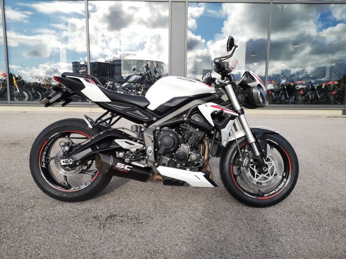 TRIUMPH STREET TRIPLE 660 S A2 4