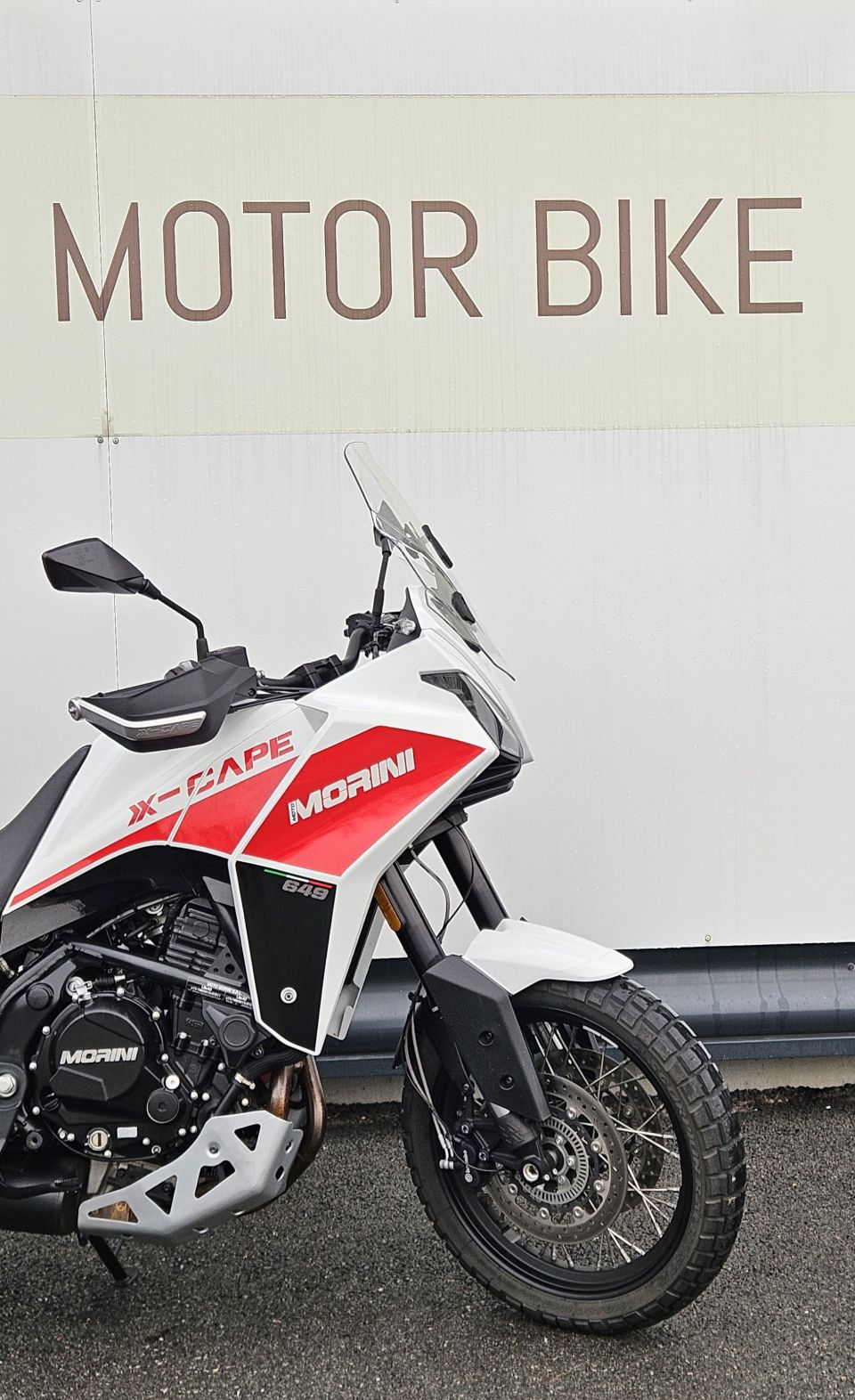 MOTO MORINI X-cape 650 4