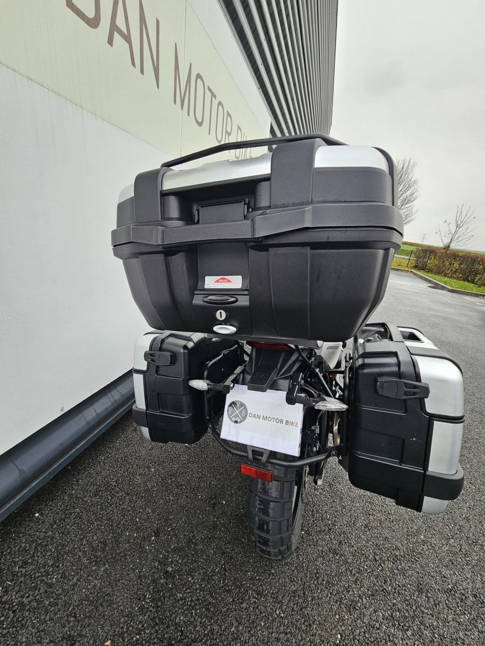 MOTO MORINI X-cape 650 4