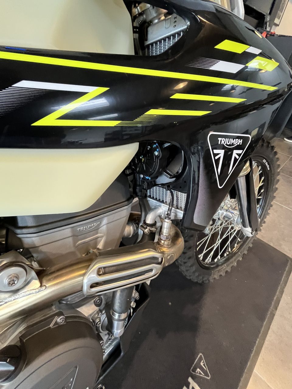 TRIUMPH TRIUMPH TF E 250 ENDURO 4