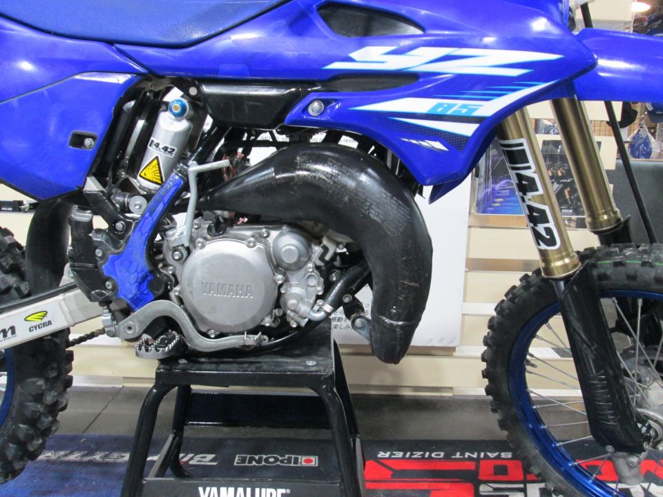 YAMAHA 85 YZ 2025 4