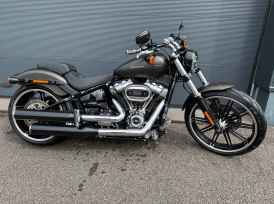 HARLEY-DAVIDSON SOFTAIL BREAKOUT 1868 - 2020