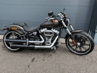 HARLEY-DAVIDSON SOFTAIL BREAKOUT 1868 - 2020