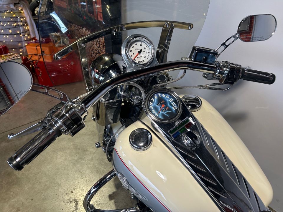 HARLEY-DAVIDSON SOFTAIL HERITAGE 1340 CLASSIC 4