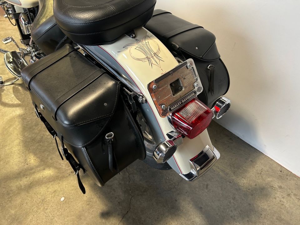 HARLEY-DAVIDSON SOFTAIL HERITAGE 1340 CLASSIC 4