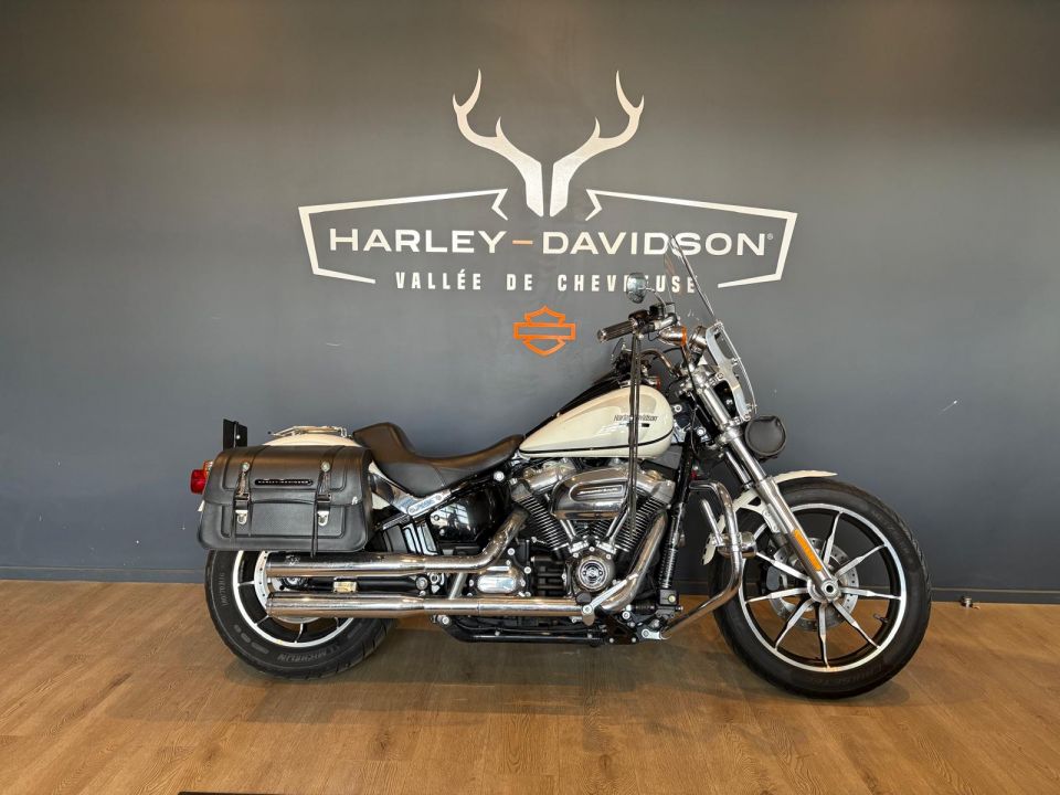 HARLEY-DAVIDSON SOFTAIL LOW RIDER 1745 4
