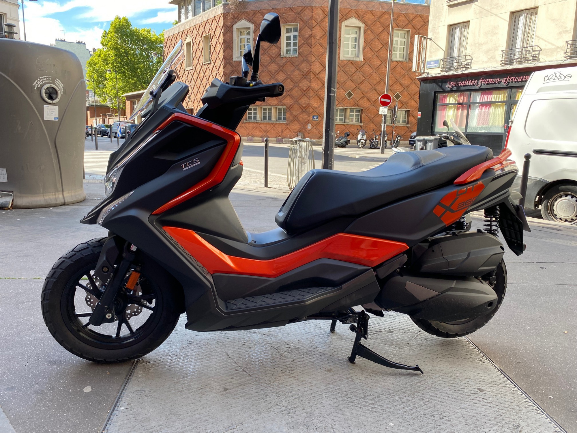 KYMCO DTX 360 ABS TCS 2022 330 cm3 | scooter | 250 km | Noir | 75018 ...