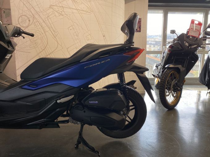 HONDA NSS FORZA 125 4