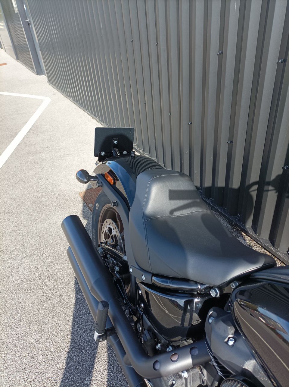 HARLEY-DAVIDSON SOFTAIL LOW RIDER 1868 S 4