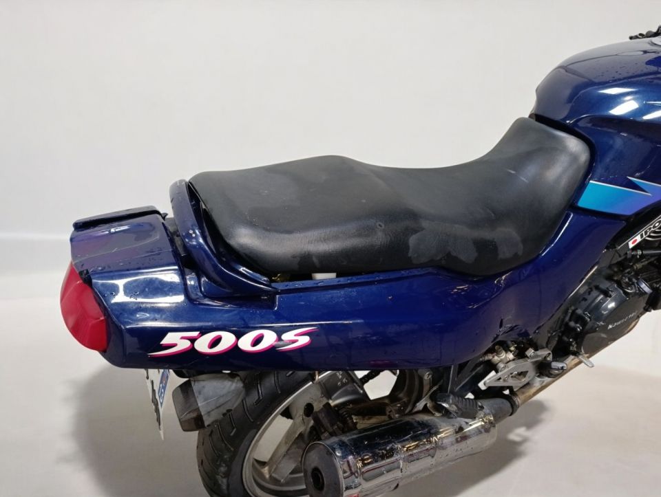 KAWASAKI GPZ 4