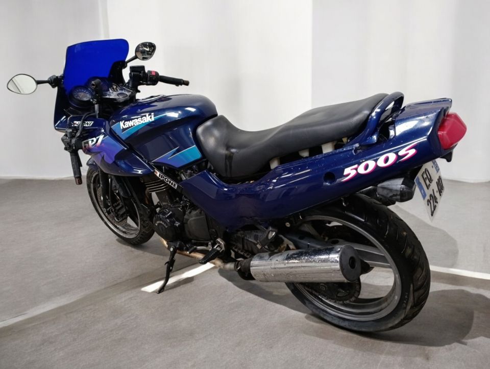 KAWASAKI GPZ 4
