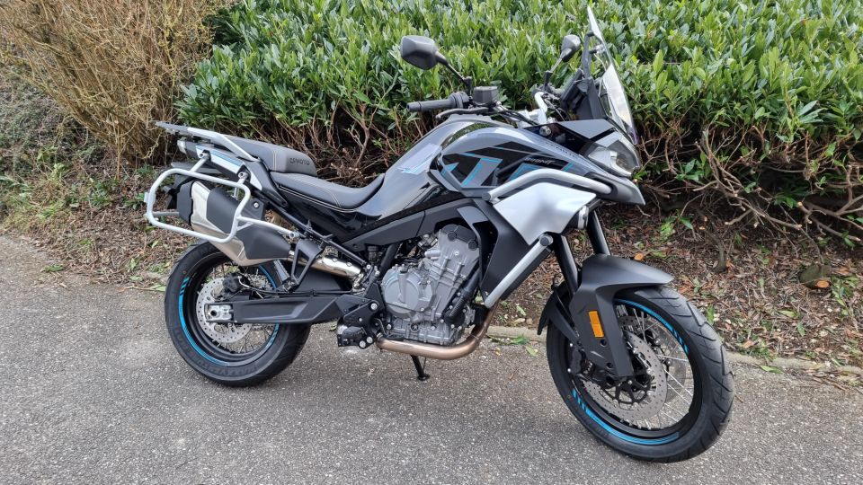 CF MOTO 800 MT Sport 4