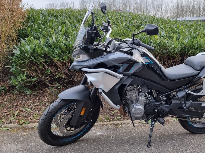 CF MOTO 800 MT Sport 4