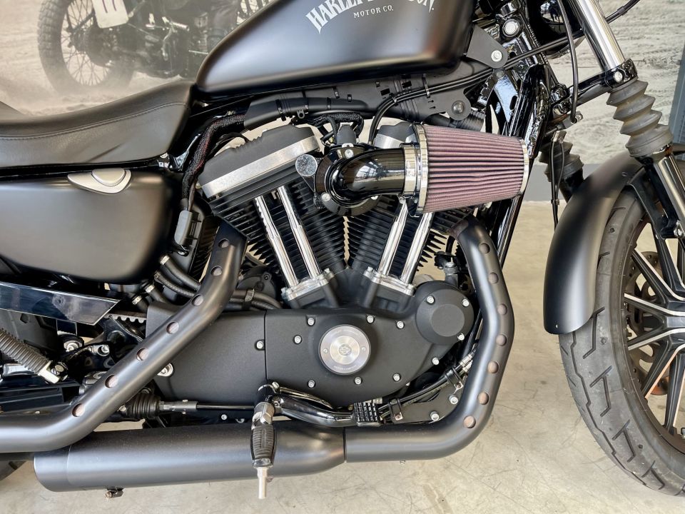 HARLEY-DAVIDSON SPORTSTER IRON 883 4