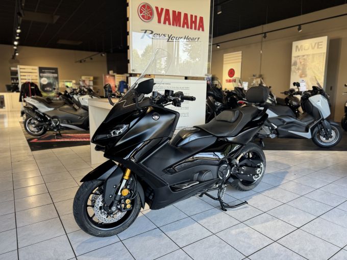 YAMAHA XP T-MAX 560 TECH MAX 4