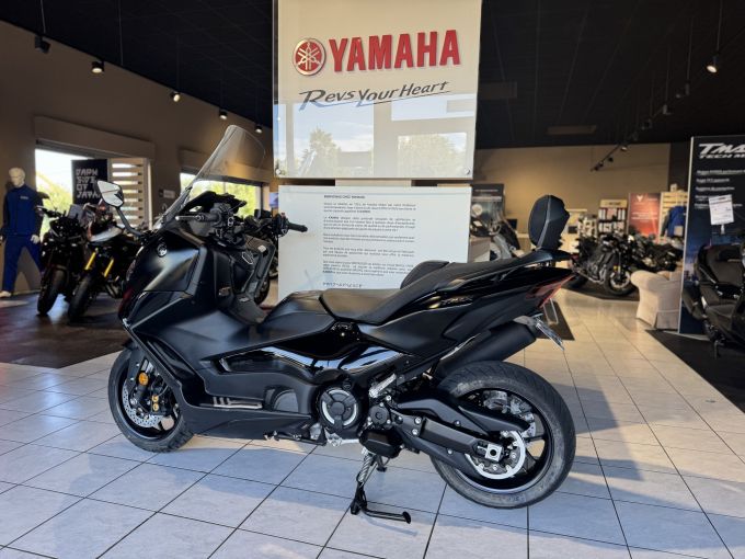 YAMAHA XP T-MAX 560 TECH MAX 4