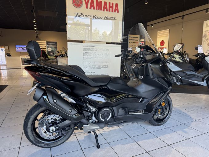 YAMAHA XP T-MAX 560 TECH MAX 4
