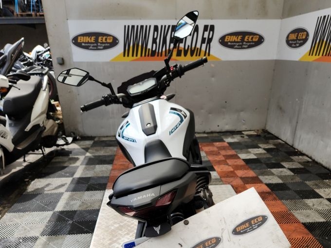 YAMAHA MT-07 (47.5CV) 4