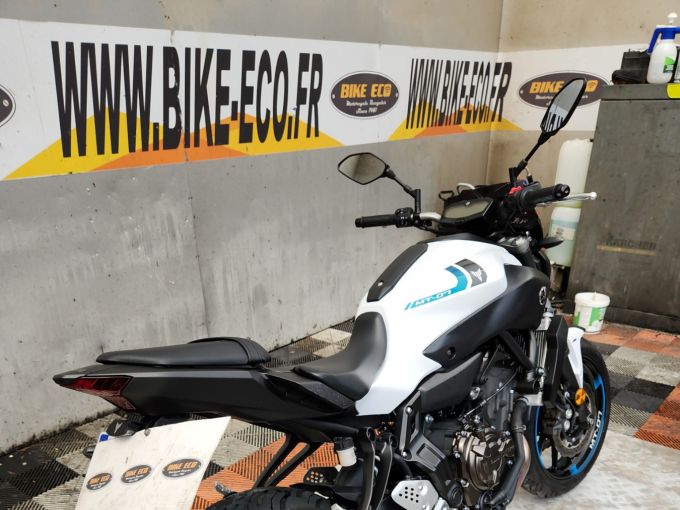 YAMAHA MT-07 (47.5CV) 4