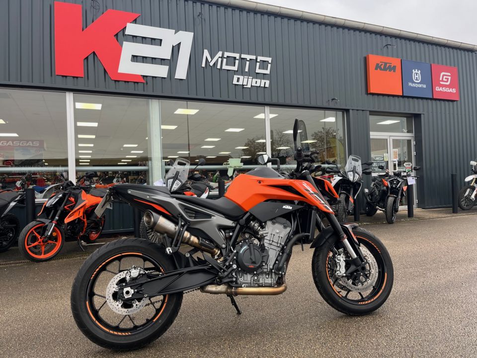 KTM 790 DUKE L 4