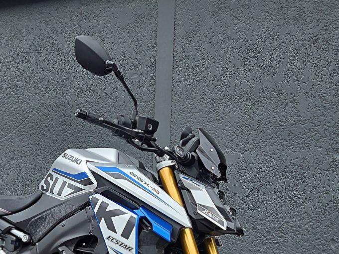 SUZUKI GSX-S 1000 ABS 4