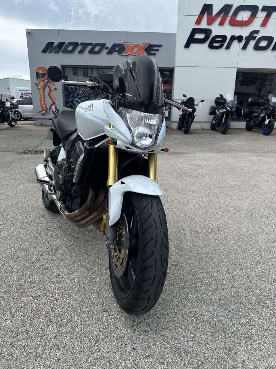 HONDA CB 600 HORNET 4