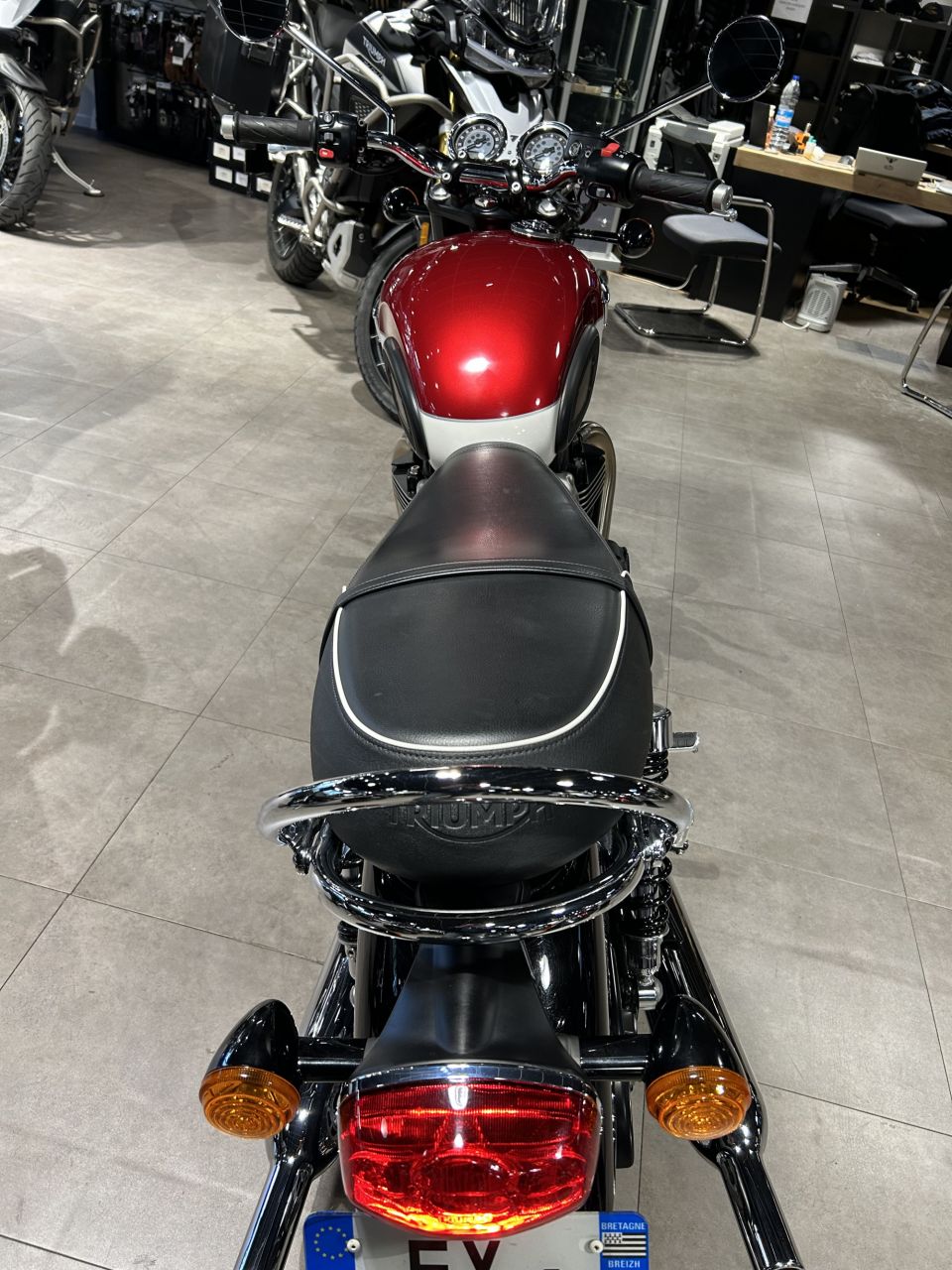 TRIUMPH Bonneville T100 4