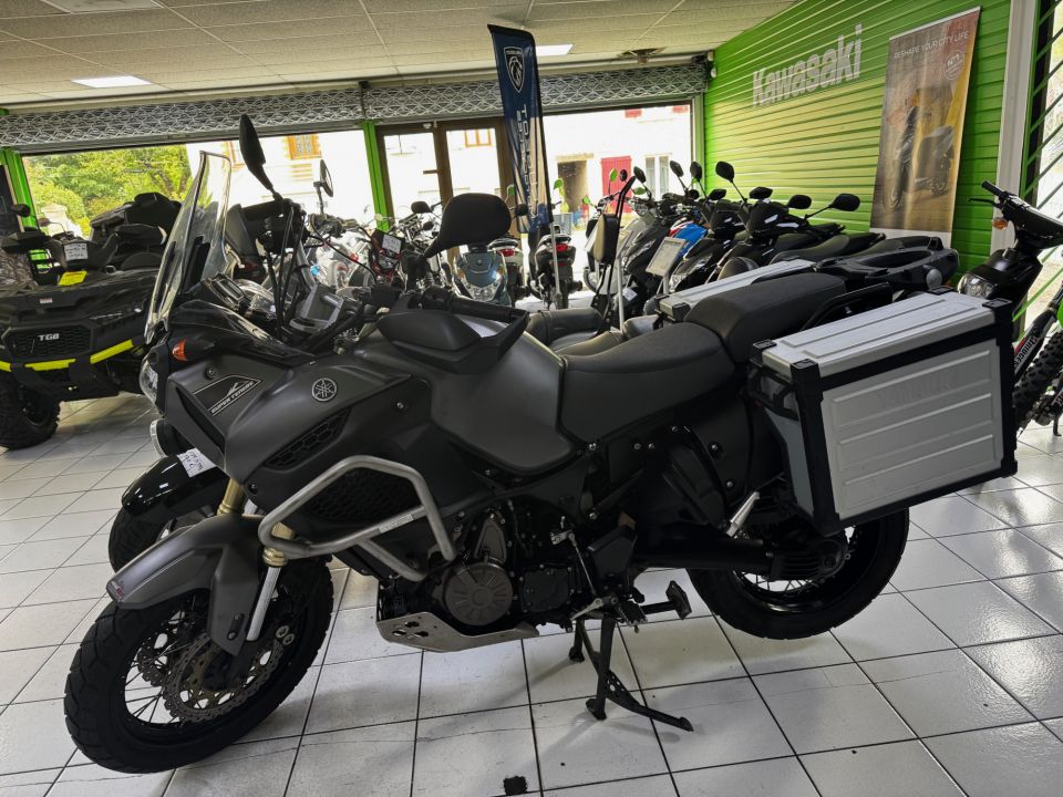 YAMAHA XTZ 1200 SUPER TENERE 4
