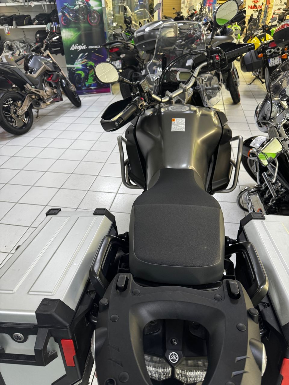 YAMAHA XTZ 1200 SUPER TENERE 4