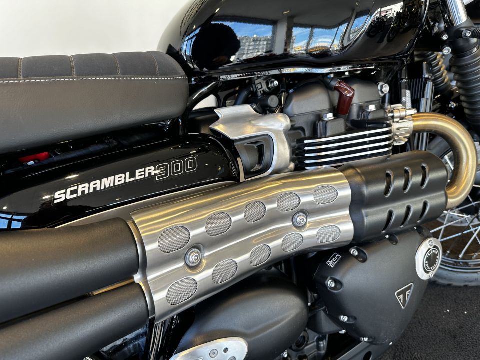 TRIUMPH SCRAMBLER 900 4