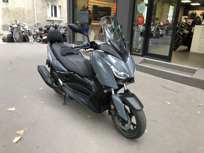 YAMAHA XMAX 125 TECH MAX 4