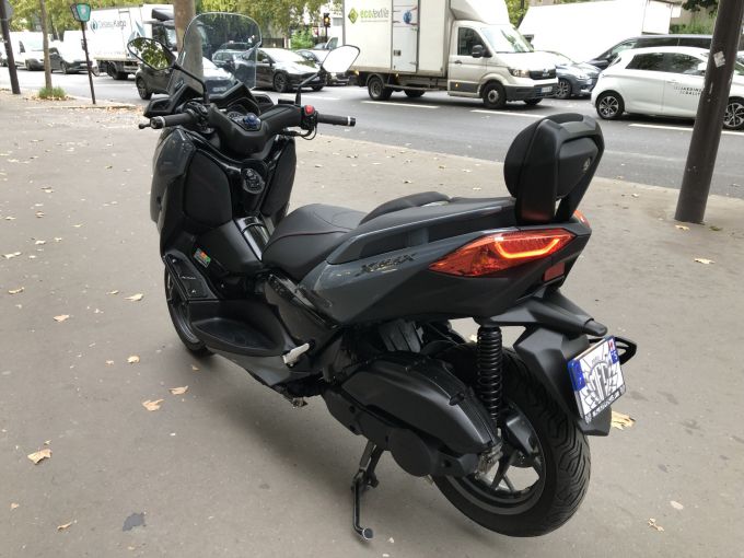 YAMAHA XMAX 125 TECH MAX 4