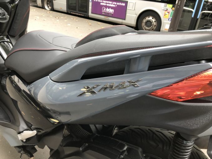 YAMAHA XMAX 125 TECH MAX 4