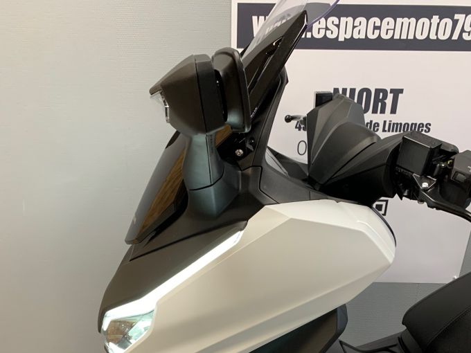HONDA NSS FORZA 125 4