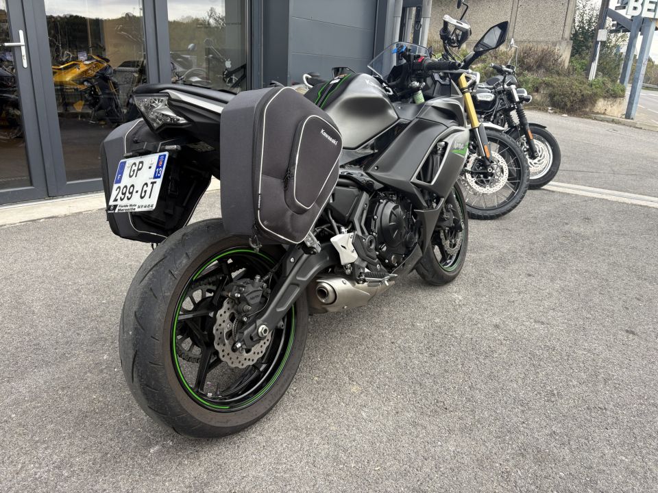 KAWASAKI NINJA 650 4