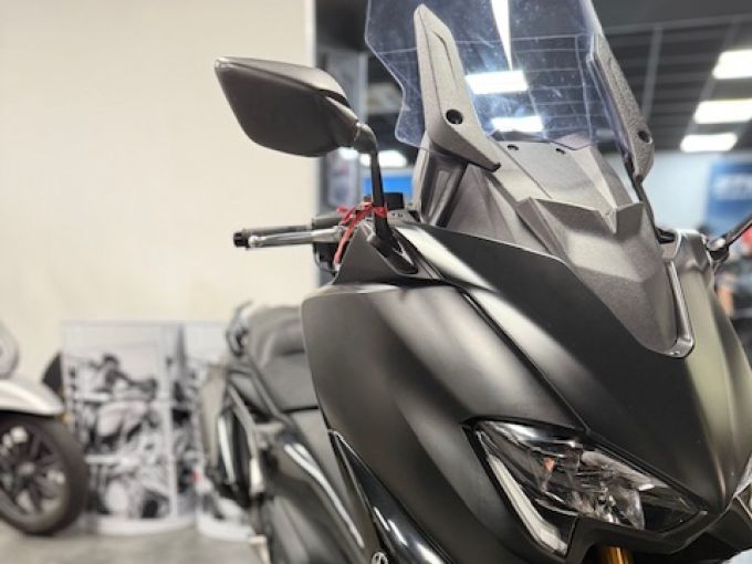 YAMAHA XP T-MAX 500 ABS NIGHT MAX 4