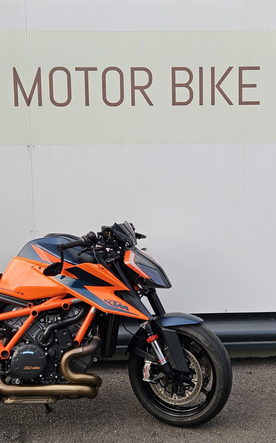 KTM 1290 SUPER DUKE R 4