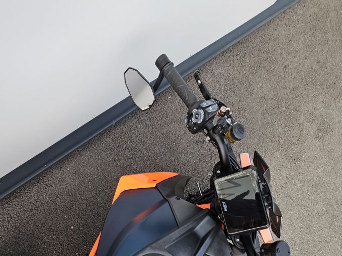 KTM 1290 SUPER DUKE R 4