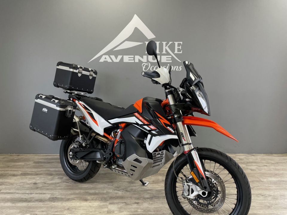 KTM 890 ADVENTURE R 4