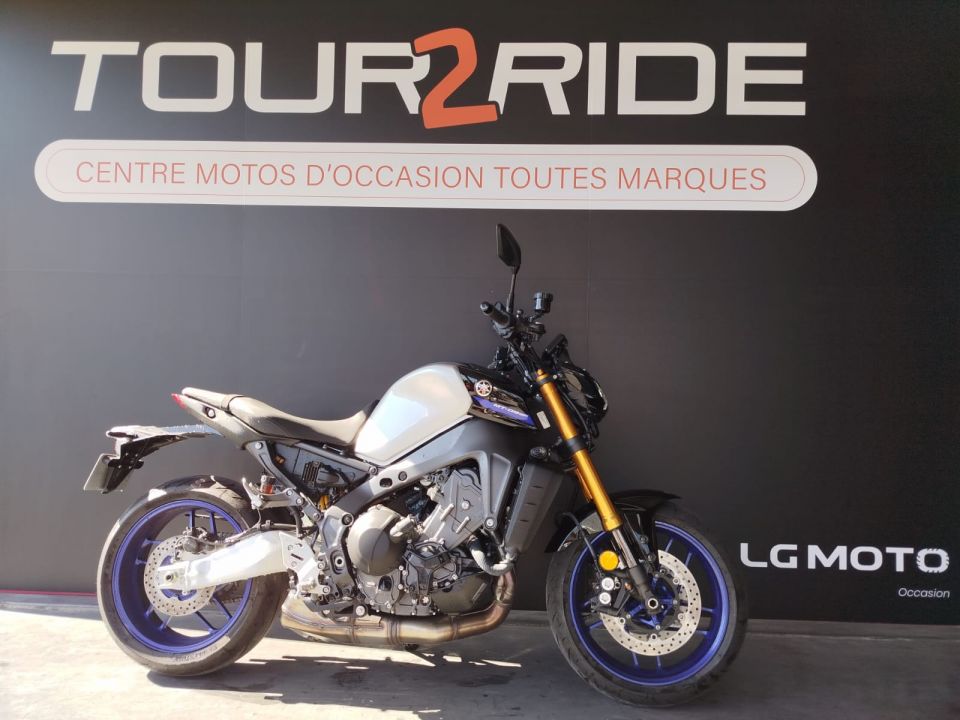 YAMAHA MT-09 SP 4