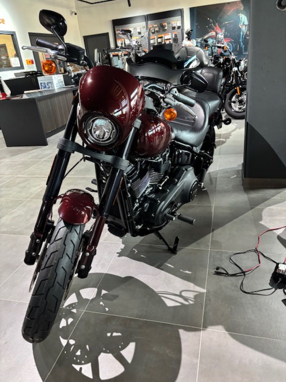 HARLEY-DAVIDSON SOFTAIL LOW RIDER 1870 S 4