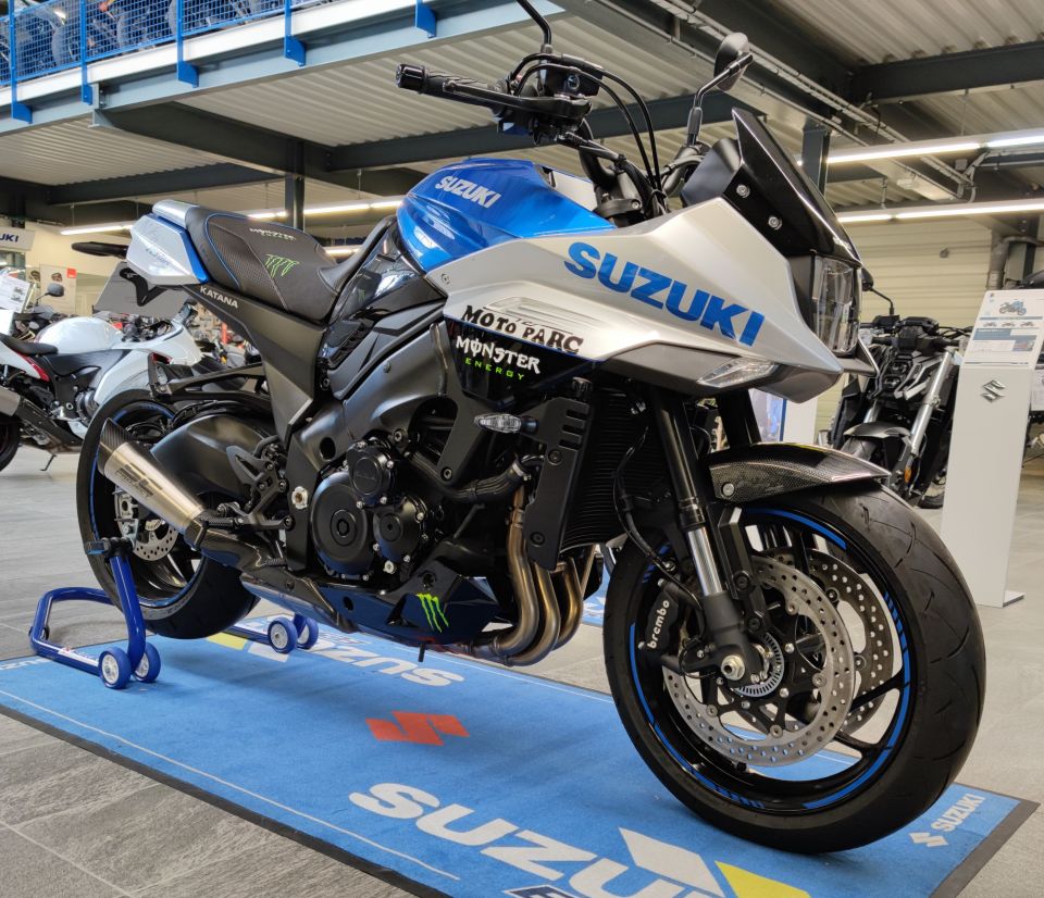 SUZUKI KATANA 1000 4