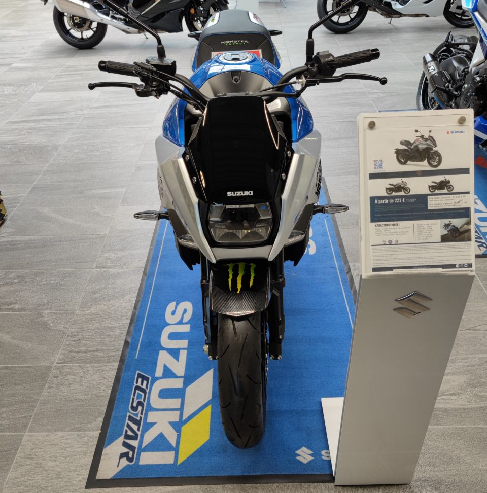 SUZUKI KATANA 1000 4