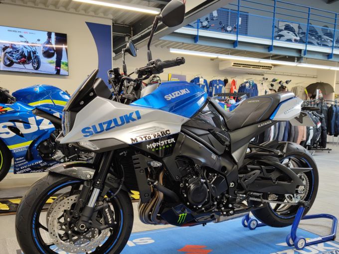 SUZUKI KATANA 1000 4