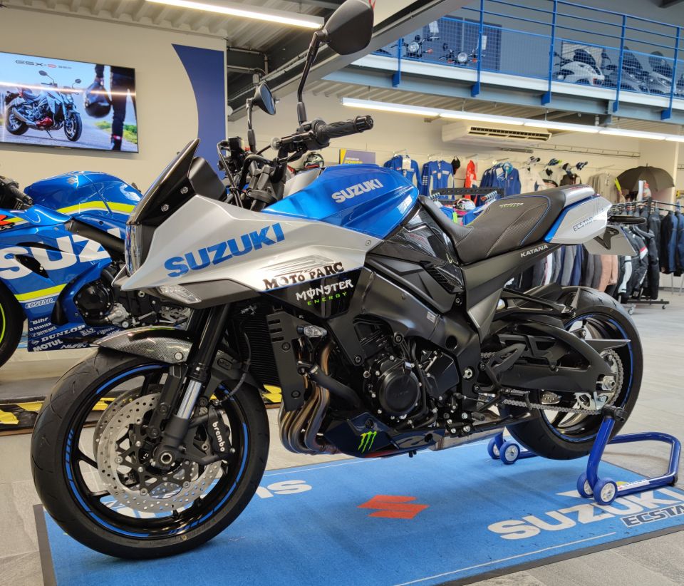 SUZUKI KATANA 1000 4