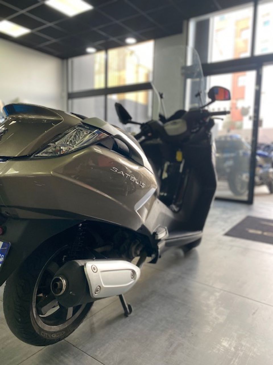 PEUGEOT SATELIS 300I 4