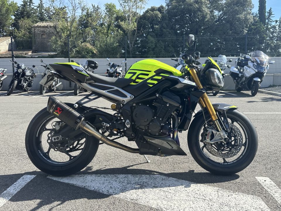 TRIUMPH STREET TRIPLE 765 MOTO 2 4
