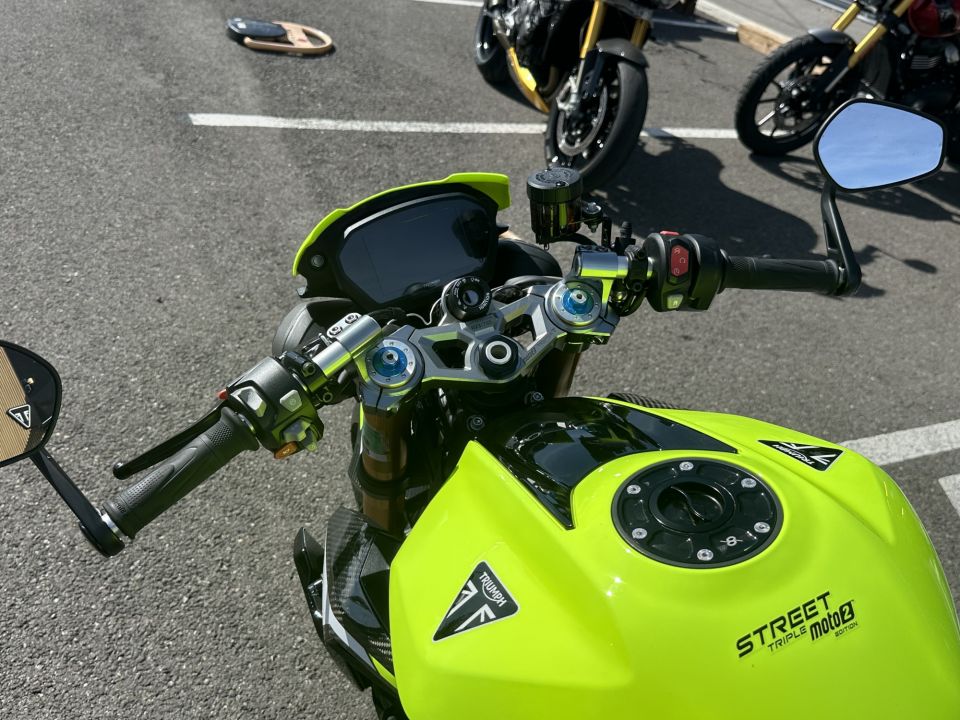 TRIUMPH STREET TRIPLE 765 MOTO 2 4