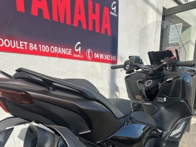YAMAHA XP T-MAX 560 TECH MAX 4